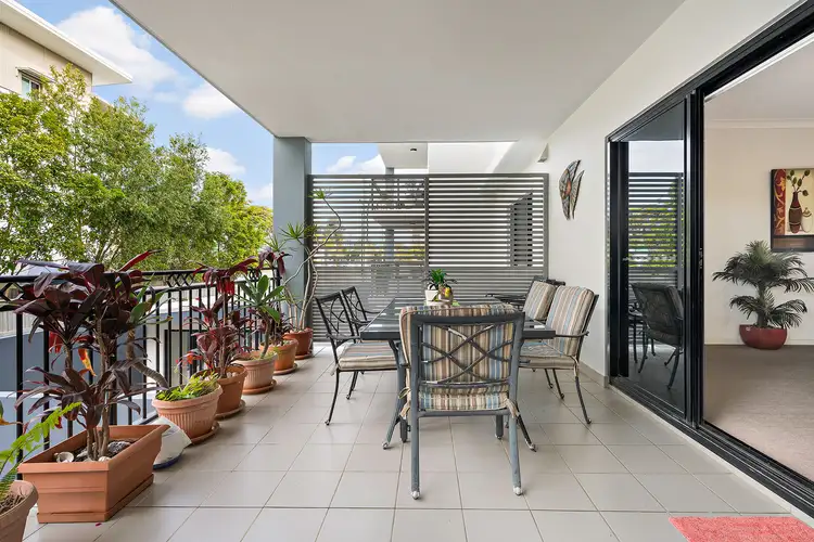 Main view of Homely unit listing, 10/448 Oxley Avenue, Redcliffe QLD 4020