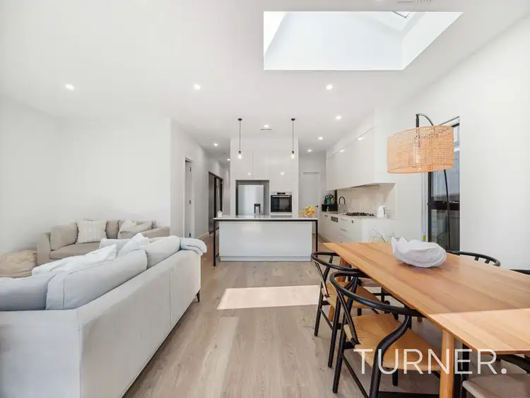 18 Roban Street, West Beach SA 5024