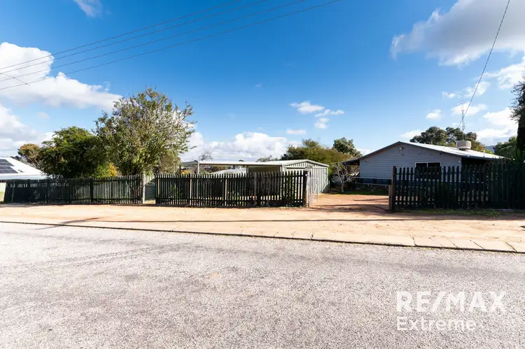 5 Bouverie Road, York WA 6302
