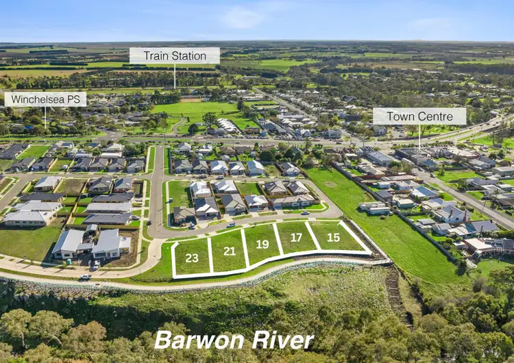 15, 17, 19 & 21 Sinclair Circuit, Winchelsea VIC 3241