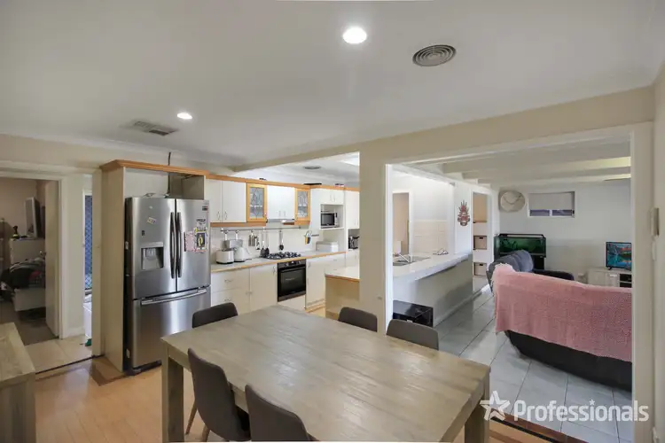 Seventh view of Homely house listing, 48 Jasmin Crescent, Lake Albert NSW 2650