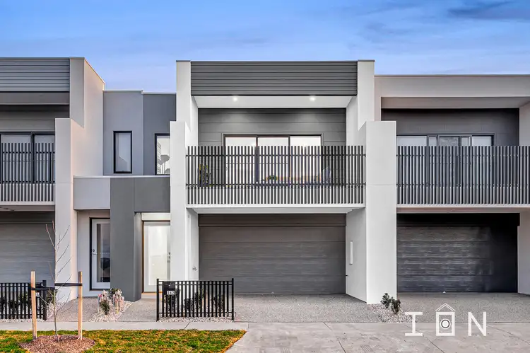 162 St Germain Boulevard, Clyde North VIC 3978