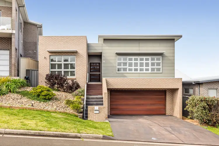 99 College Avenue, Flinders NSW 2529