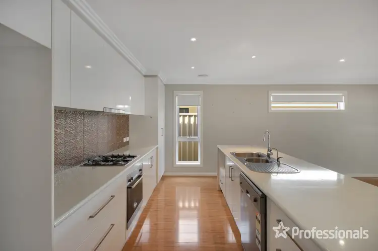 Fourth view of Homely villa listing, 4/124 Mima Street, Glenfield Park NSW 2650
