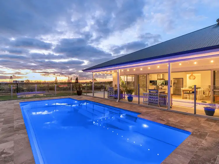 14 Kewarra Bend, Secret Harbour WA 6173