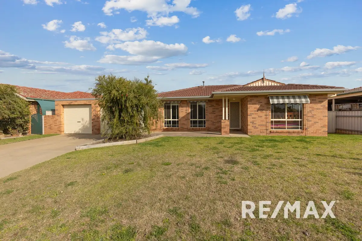 Main view of Homely house listing, 10 Yentoo Drive, Glenfield Park NSW 2650