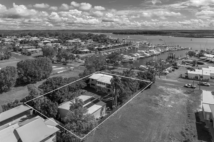 21 Emperor Street, Tin Can Bay QLD 4580
