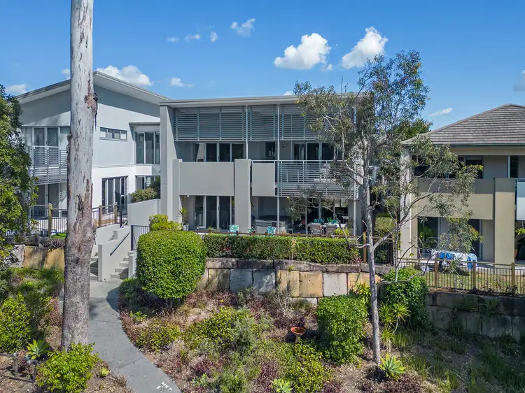 12 Tall Woods Court, Brookwater QLD 4300