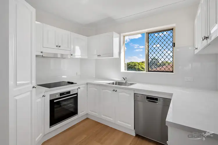 Second view of Homely unit listing, 6/27 Wooloowin Avenue, Wooloowin QLD 4030