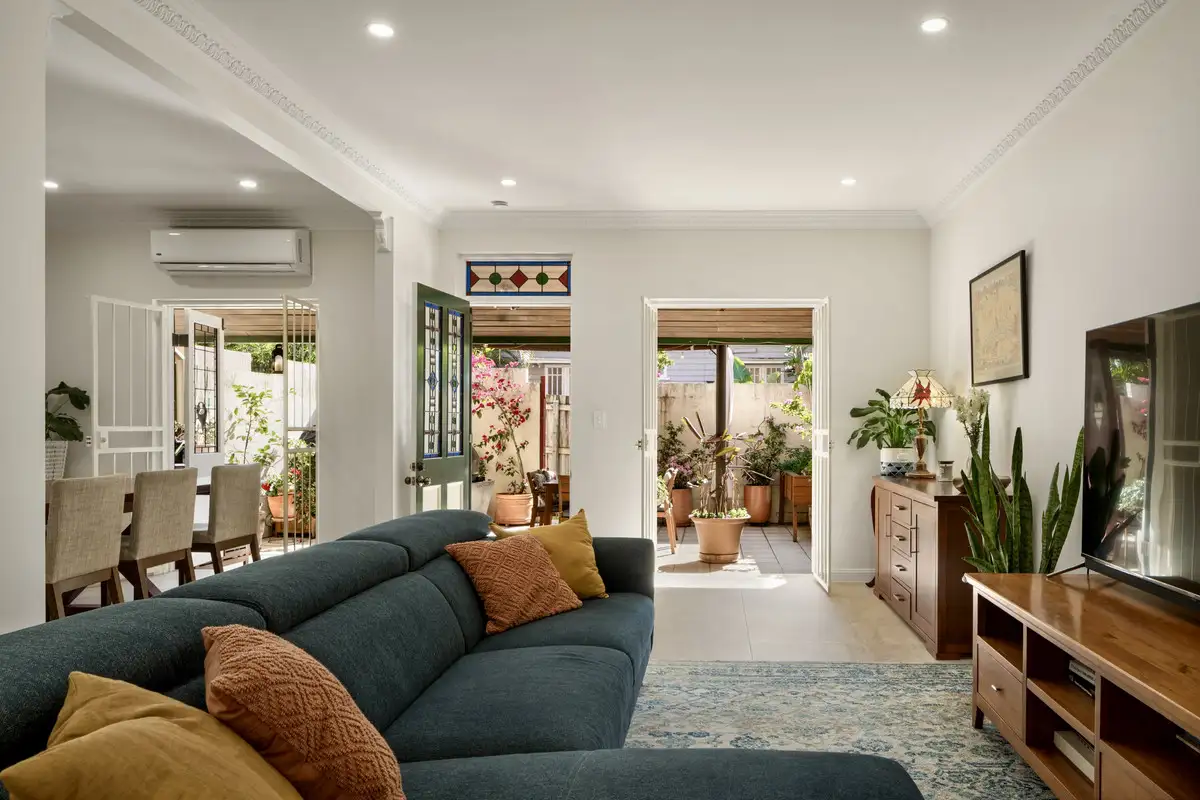 Main view of Homely townhouse listing, 2/22 Gregory Street, Clayfield QLD 4011
