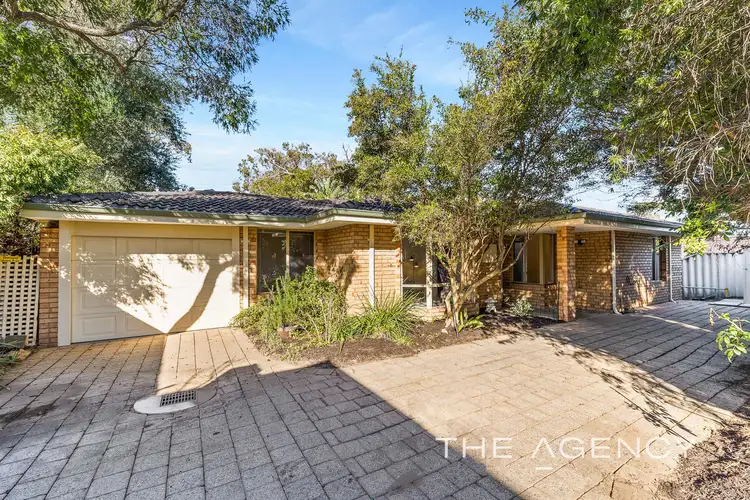 98a Stock Road