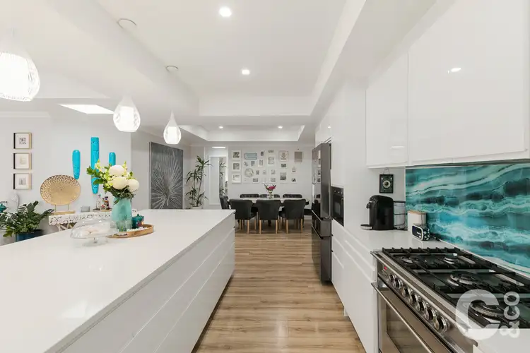 Second view of Homely house listing, 7 Mercer Court, Leda WA 6170