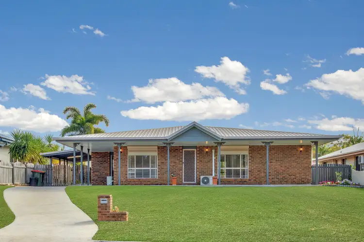 271 J Hickey Avenue, Clinton QLD 4680
