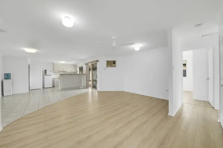Seventh view of Homely house listing, 271 J Hickey Avenue, Clinton QLD 4680
