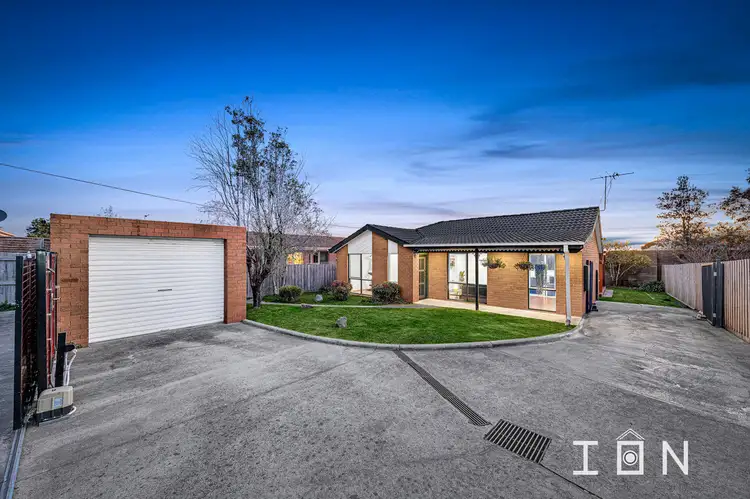 Main view of Homely house listing, 2/31 Kays Avenue, Hallam VIC 3803