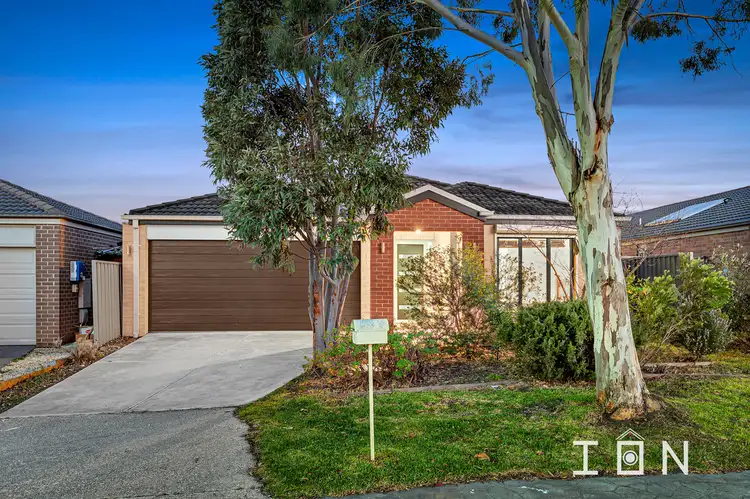Main view of Homely house listing, 2 Pilmer Place, Cranbourne East VIC 3977