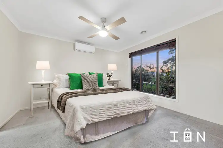 Sixth view of Homely house listing, 2 Pilmer Place, Cranbourne East VIC 3977