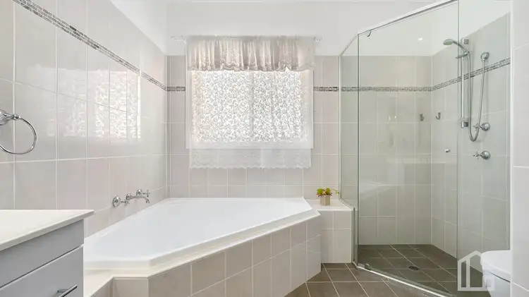 Fifth view of Homely house listing, 33 Mackellar Circle, Springwood NSW 2777