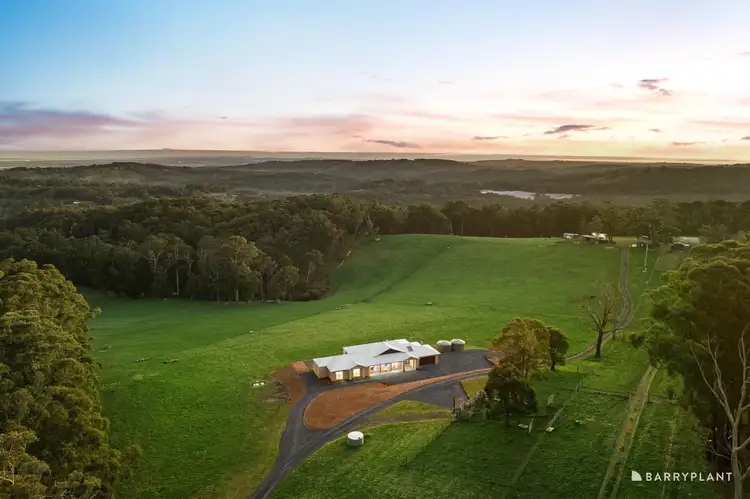 243 Mt Eirene Road, Gembrook VIC 3783
