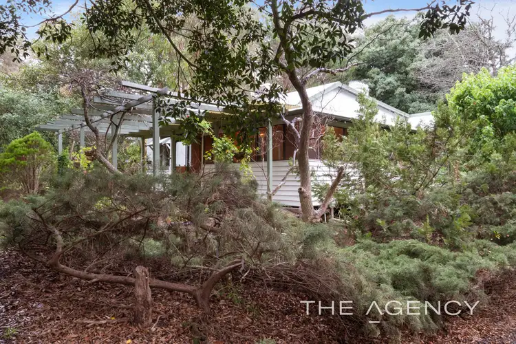 27 McGlew Road, Glen Forrest WA 6071