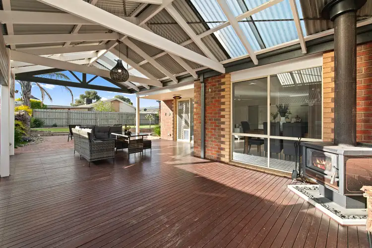 Second view of Homely house listing, 8 Jurang Way, Skye VIC 3977