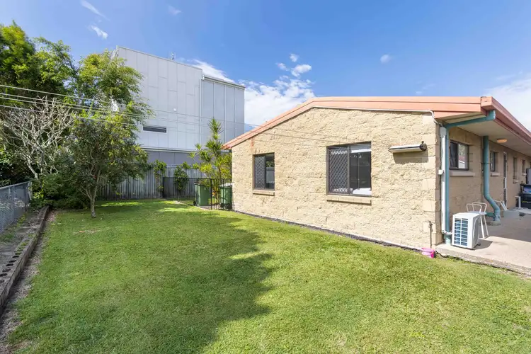 Second view of Homely semi-detached listing, 2/19 Suller Street, Caloundra QLD 4551