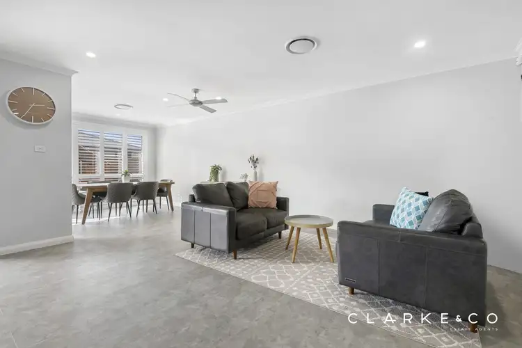Third view of Homely house listing, 33 Swiftwing Close, Chisholm NSW 2322