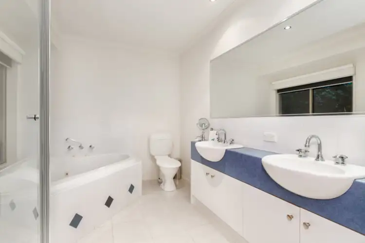 Third view of Homely house listing, 2 Jamie Court, Hastings VIC 3915