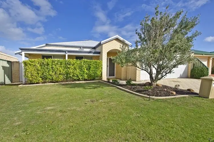 7 Carlingford Drive, Port Kennedy WA 6172