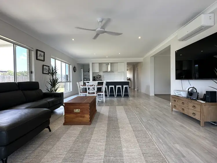 Sixth view of Homely house listing, 70 Porpita Circuit, Toogoom QLD 4655