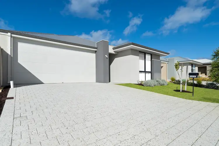 Second view of Homely house listing, 32 Isabelline Terrace, Alkimos WA 6038