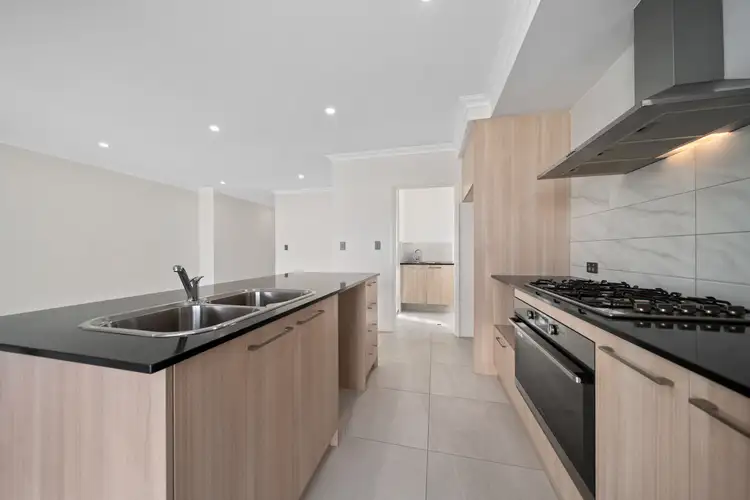 Seventh view of Homely house listing, 32 Isabelline Terrace, Alkimos WA 6038
