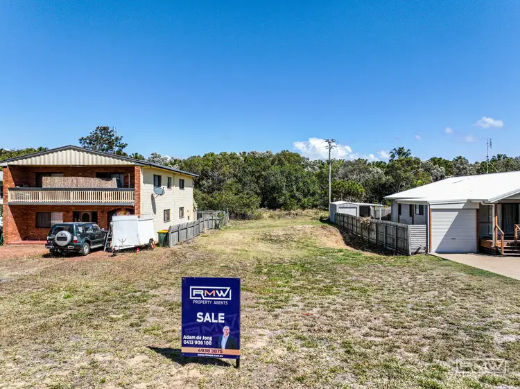 806 Scenic Highway, Kinka Beach QLD 4703