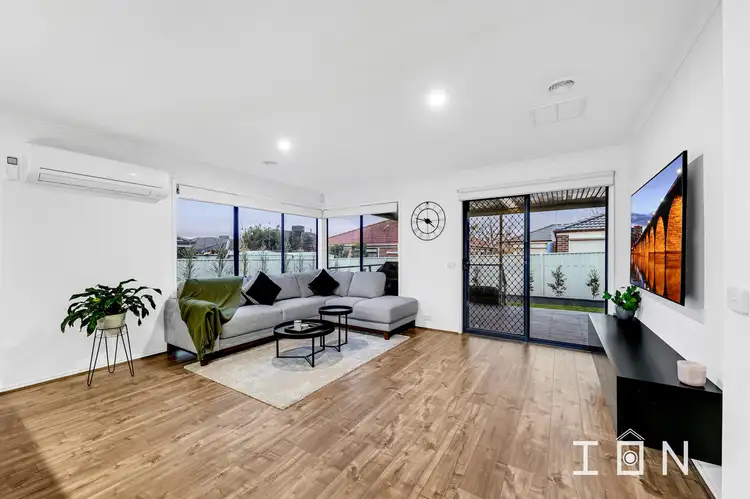 Sixth view of Homely house listing, 41 Stone Hill Circuit, Cranbourne East VIC 3977