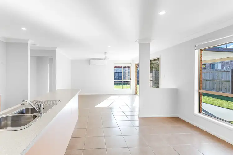 Sixth view of Homely house listing, 7 Mavis Court, Rothwell QLD 4022