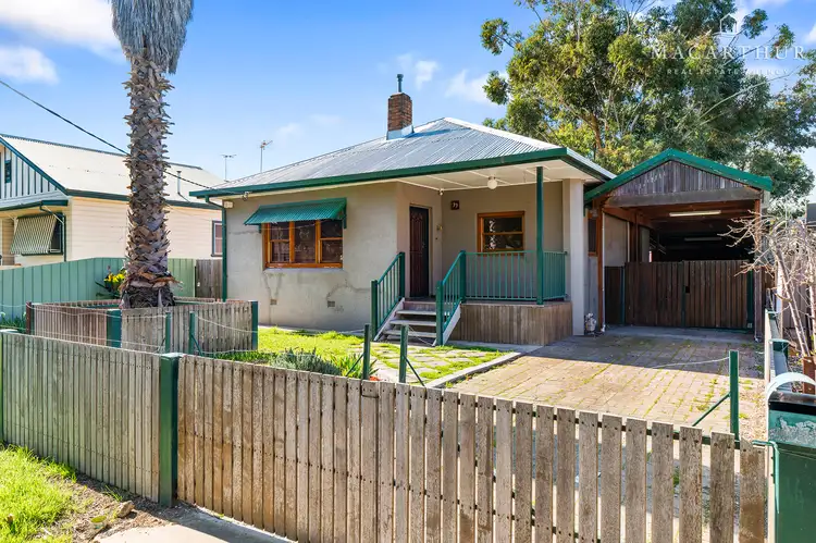 33 Mason Street, East Wagga Wagga NSW 2650