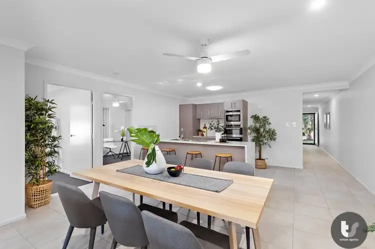 Fifth view of Homely house listing, 2/304 Finucane Road, Alexandra Hills QLD 4161