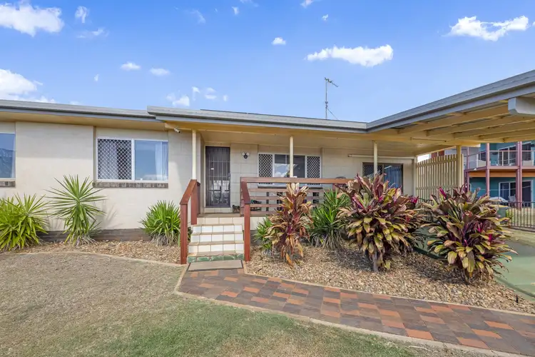 15 Barellan Parade, Qunaba QLD 4670