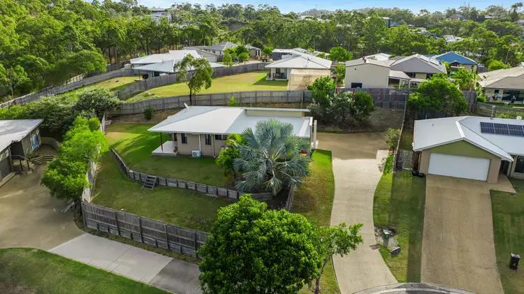 6 Lawson Court, Glen Eden QLD 4680