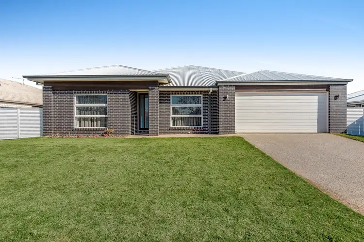 218 Nelson Street, Kearneys Spring QLD 4350