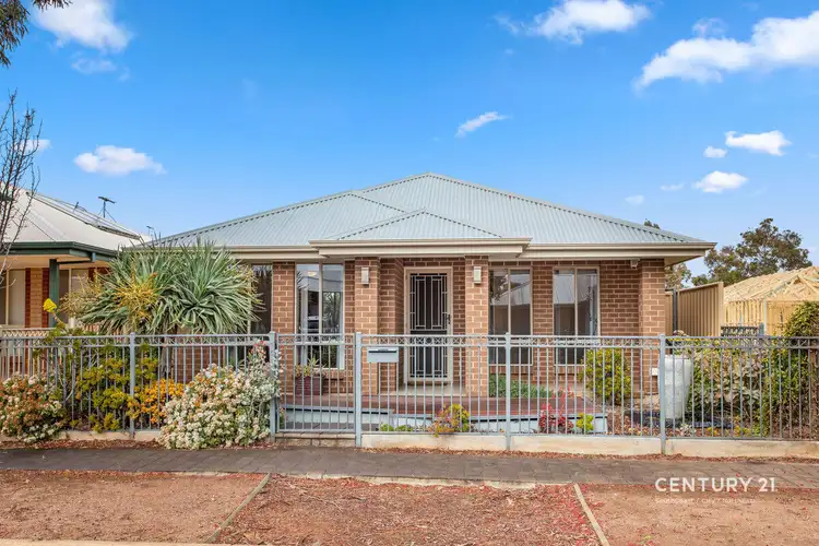 16 Roberts Street, Munno Para SA 5115