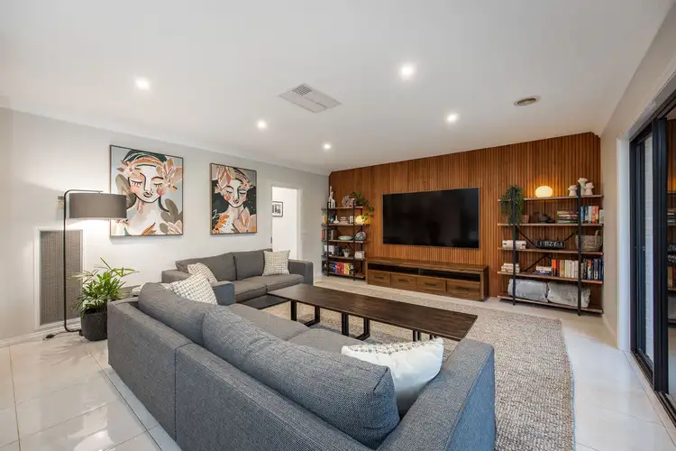 34 Honeyeater Circuit, Thurgoona NSW 2640