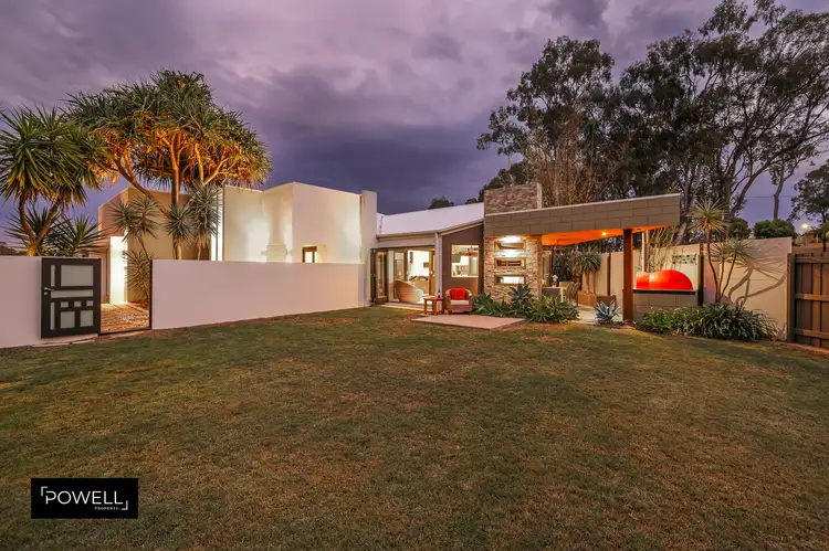 2 Sutherland Road