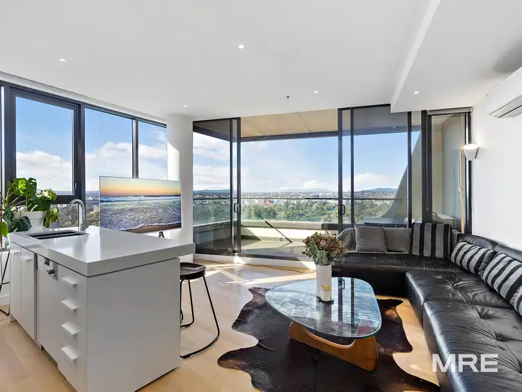 2705/38 Albert Road, South Melbourne VIC 3205