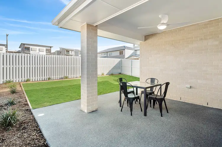 Third view of Homely semi-detached listing, 2/15 Hawthorne Street, Beenleigh QLD 4207