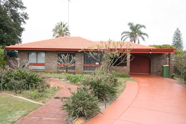 13 Salvador Close, Safety Bay WA 6169