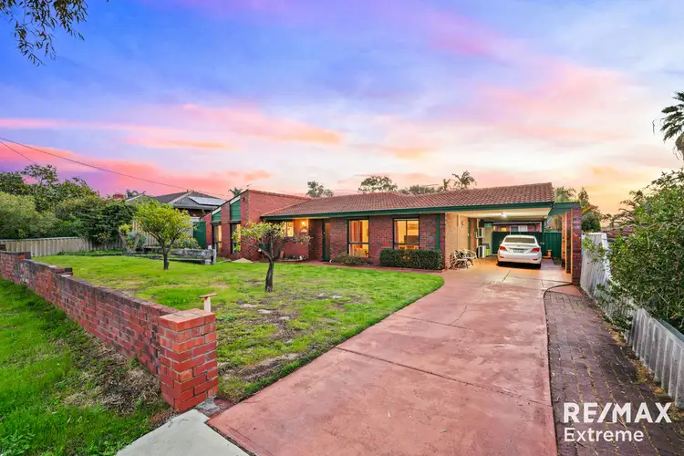 45 Ovens Road, Thornlie WA 6108
