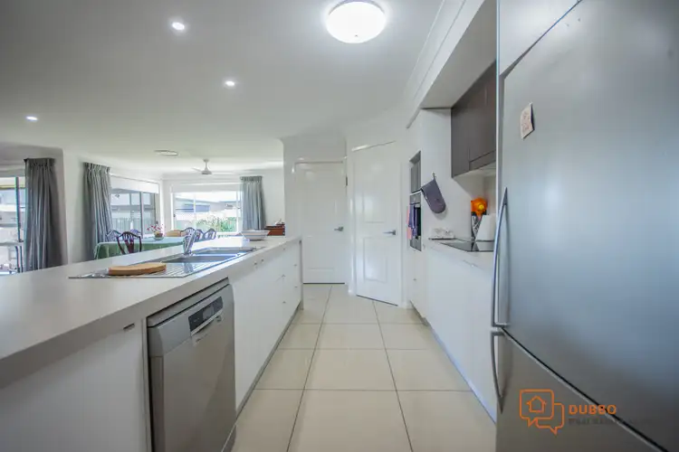 Fifth view of Homely house listing, 7 Riviera Avenue, Dubbo NSW 2830