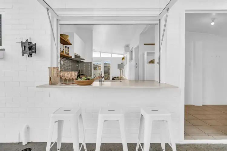 Sixth view of Homely house listing, 74 Twenty Fifth Avenue, Palm Beach QLD 4221