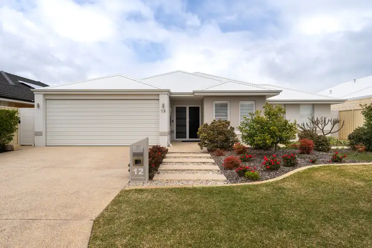 12 Hawley Way, Madora Bay WA 6210